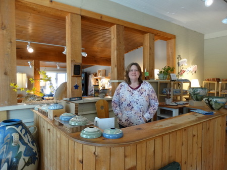 The stoneware shop was open, and Jean was very friendly.