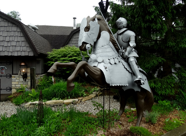 I've seen these knights out front every time we've driven by and wanted to see inside.