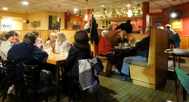 ...but the atmosphere was better. There was no loud music, no distracting television, and everyone was actually having conversations. They even knew the waitresses' names. We think we happened in on a local hot spot that tourists haven't found.